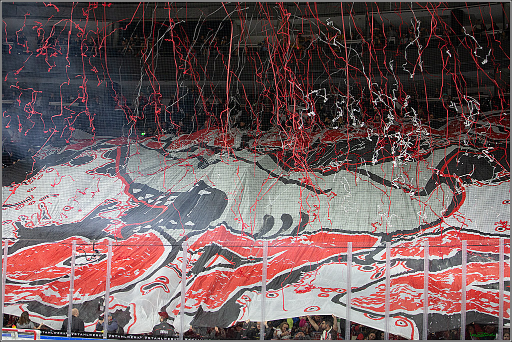 PENNY DEL; Koelner Haie- Duesseldorfer EG; Koeln, 16.12.2022